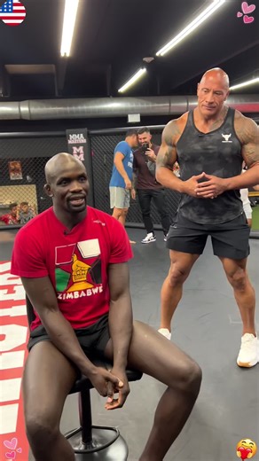 When a Celebrity Surprises a Fan in Real Life… This Reaction Is Pure Magic 😭✨ #CelebritySurprise #FanReaction #DreamComeTrue #WholesomeMoment #starpower