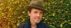 Jason Mraz Set to Re-Release Debut LP, 'Live & Acoustic'