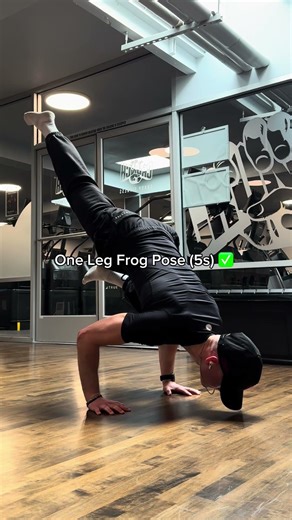 Want frog to handstand? Do this! #calisthenics #handstand