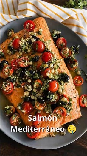 Baked Salmon with Mediterranean Topping 🐟🍅 #salmon #recipe #easyrecipe #quickrecipe #fish