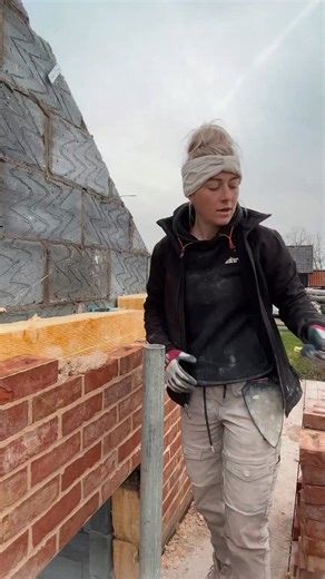 Darcie on Instagram: "I sing lots at work… #construction #tradie #bricklayer #fyp #explore #viral #bricky #reel"