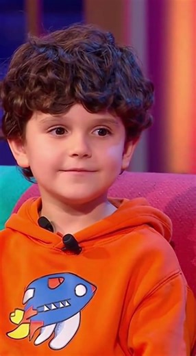 Mamma Dice Qualcosa di Inaspettato #IntelligenzaArtificiale #Moments