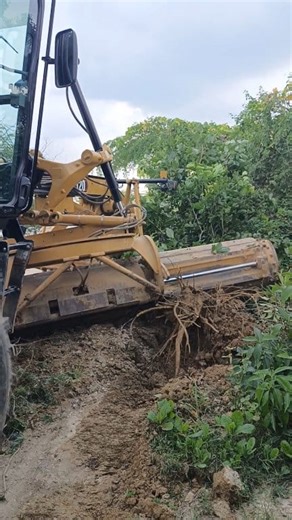 885K views · 4.7K reactions | Uprooted the tree #facebookshorts #facebookviral #machinery #facebookpost | Aman Ghazipur | Facebook