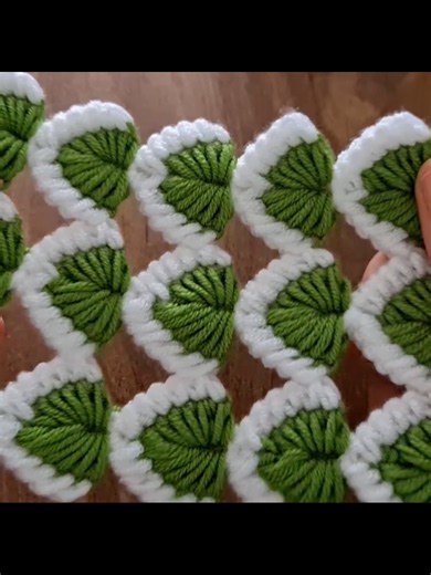Amazing Crochet Stitch That Looks Real: Easy UK Crochet Trick