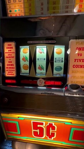 Spinning a slot machine until we hit jackpot! - Day 192 #gambling #jackpot #foryoupage #fyp #casino