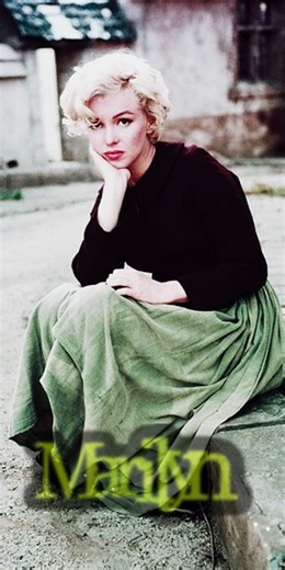 Marilyn Monroe — legend of cinema, 50s sex symbol, style icon, actress, model, Hollywood star, beaut