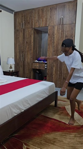 Silvia Kavisi Overview