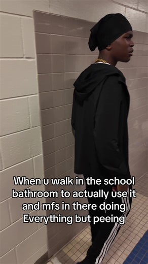 6’2 slasher (@62.slasher2)’s video of bathroom