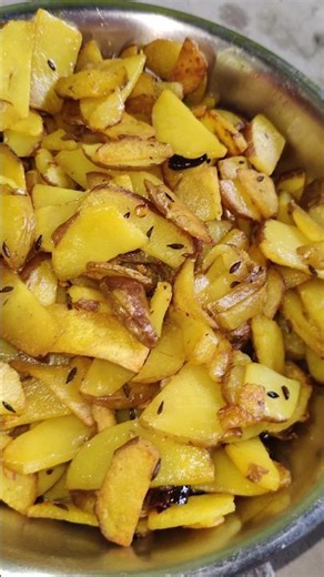 Crispy Aloo Ki Bhujia Recipe😋#Subscribe #Trending#Aloobhujia#Recipe#Viralvideo#Ytshorts#Cooking#