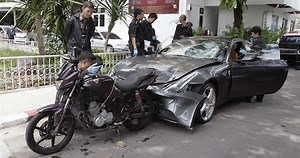 Red Bull heir Vorayuth to pay THB3 million to dead policeman's family | Coconuts