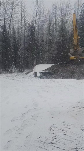 Trying to squeeze in one more slab before the snow hits haha | Jeff Bennett