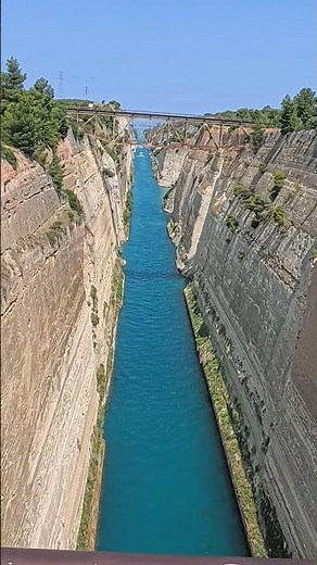 🌉💙 The Stunning Corinth Bridge – Where Land Meets Legend! 🇬🇷✨ Κόρινθος