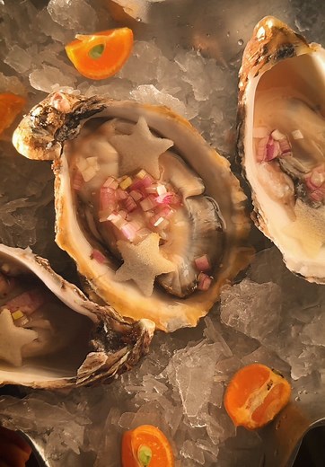 How to Shuck Oysters and Build Your Feeld Profile