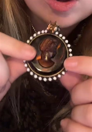 Part 2 of this jewelry jar from @✨️ODDLY JUNK✨️ stunning!!! #mysteryjewelryjar #mysteryjewelry