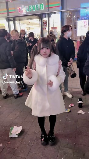 トー横ひさしぶり: 界隈の魅力を再発見