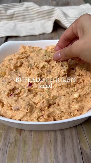 Ensalada de Pollo Buffalo Saludable y Fácil de Hacer