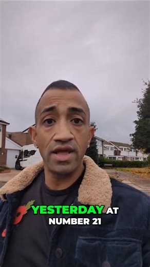 👀 Duckworth Grove Double! Back at number 11 today shooting marketing, after appraising number 21 yesterday! If all goes to plan, both could hit Rightmove next Wednesday 🤞 Keep your eyes peeled — Duckworth Grove’s about to get busy 🏡🔥 📞 01925 235 338 | 💌 staff@hamlethwarrington.co.uk | DM us 👉 https://www.hamlethomeswarrington.co.uk/warrington-property-sales-advice/ 📋 Free Home Seller Checklist https://www.hamlethomeswarrington.co.uk/preparing-to-sell-your-warrington-home/ 💰 11-Step Plan