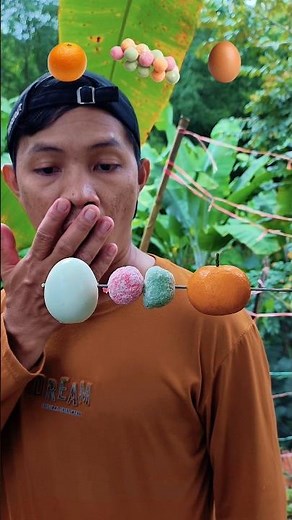 REVERSE ASMR Mukbang 🍊🧆🥚 | Eating Backwards?! 😱 #shorts