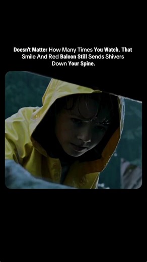 🎬 IT (2017) ➡️ In the quiet streets of Derry, little Georgie chases his paper boat through the rain a scene that feels almost innocent. But when it slips into the drain and a strange clown appears from the darkness, that innocence turns to dread. Pennywise’s soft voice and eerie grin make this moment unforgettable, a perfect mix of curiosity and pure fear. ➡️ This scene defined a new wave of horror one built on tension, not jumpscares. Bill Skarsgård’s performance gave us a villain who’s terrif