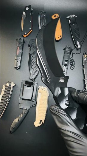 Which knife would you like to see showcased?