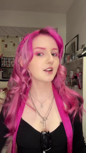 What is Pink's Real Name? & Frutiger Aero Colors