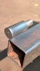 3.1M views · 22K reactions | how to weld gate hinges | Welderman | Facebook