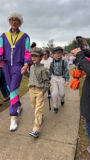Our kindergarteners celebrated the 100th day of school in the cutest way possible—by dressing up as centenarians! From gray hair and glasses to canes and cardigans, these little learners showed off 100 days of growth, smiles, and school-day success. We’re so proud of all they’ve accomplished in their first 100 days at Bayside, and we’re just getting started! #baysideacademy | Bayside Academy