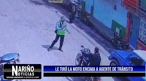 #Stun #Moto #Transito Motociclista se vuelve viral por hacerle “Stun” a un agente de tránsito, hizo la maniobra para huir del control operativo pero no le salió bien del todo, momentos después fue retenido por los uniformados. | El Tremendo Villarreal