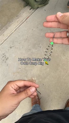 How To Make a Carp Rig for Packbait Method 🌽🪣 - Carolina Rig with a Carp Feeder attached 20 - 25 lb leader line Carp Feeder Barrel Swivels Small Hooks Slider for weight #fishing #carpfishing #carp #carprig #explore #reels | Kenai