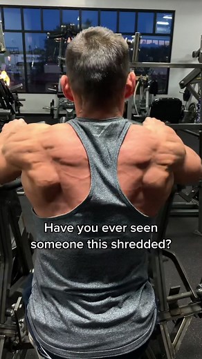 Tracking macros, doing cardio and eating the foods that I enjoy. 100% drug free and all natural! #fyp #shredded #iifym #macros #epic #bodybuilding