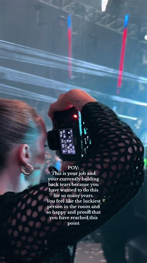 This video was taken in 2023. The start of me diving back into photography, I decided to get into concert photography, it gave me an adrenaline rush that I was in the pit. It felt surreal. It developed me as a person and my confidence and to never take no for an answer. Or to never let someone tell you, you can’t do something or that it’s to hard. I made it happen. #concert #concertphotography #melbourne #melbournephotographer #concertphotographer