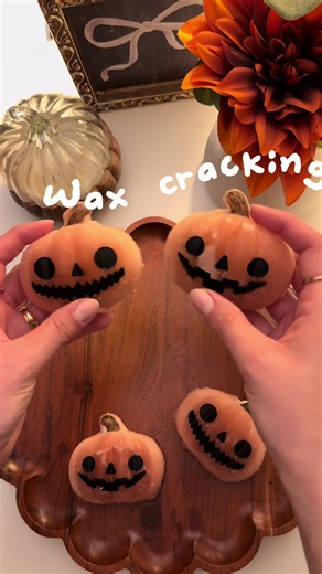 Pumpkin crunch 🎃 #asmr #waxcracking | ASMR