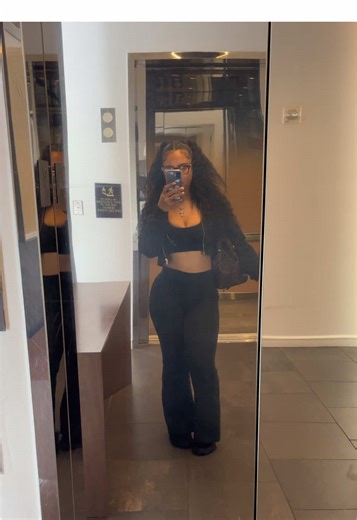 Elevator Encounters: Unique Moments to Watch