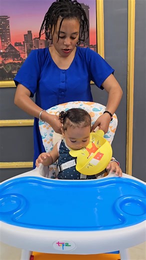 Silicone Baby Bibs for Easy Self-Feeding