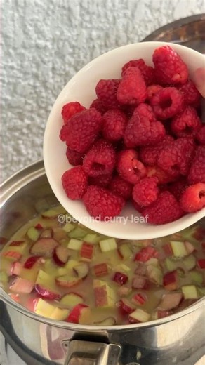 Rhubarb Raspberry Syrup | #sweet
