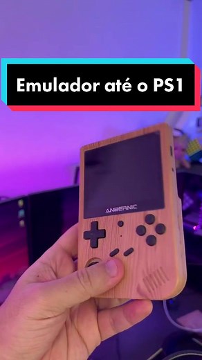 Incrível Emulador Portátil de Games com Design de Gameboy