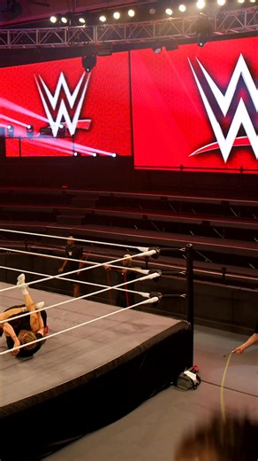 24/7 Total Body Freshness? That’s AWESOME. Old Spice #ad | WWE