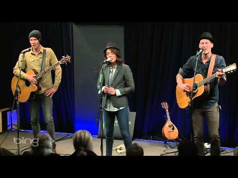 Brandi Carlile - Helplessly Hoping (Bing Lounge)