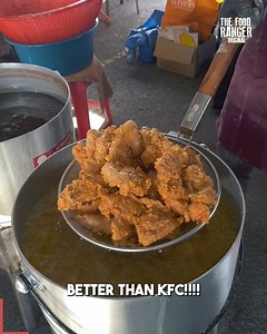 1M views · 12K reactions | Most amazing fried chicken skills on the street (better than KFC) | The Food Ranger | Facebook