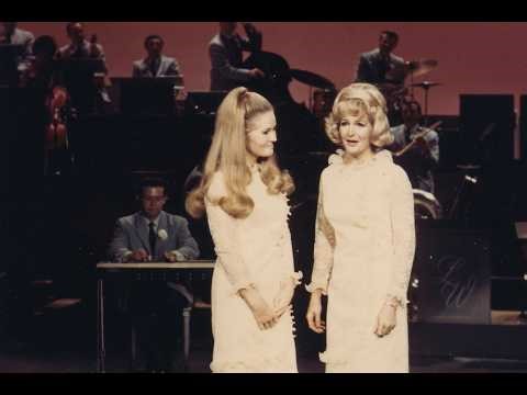 Lynn Anderson and Liz Anderson sing "Mother May I" on Lawrence Welk