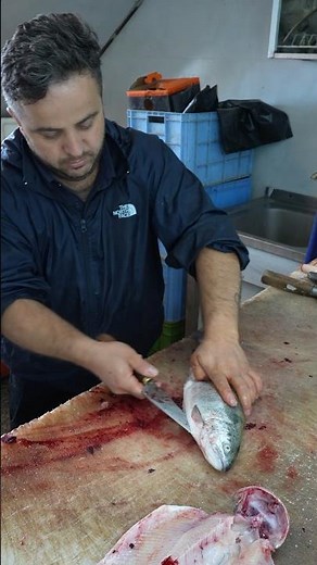 The Fish Filleting Secret Street Sellers Never Tell You