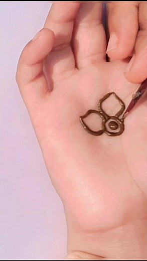 So Beautiful Flower 😻 Mehndi Design #shorts #mehndi