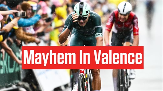 Stage 17 of the Tour de France 2025 was meant to be one for the sprinters, but the weather had other plans. A rain-soaked finale in Valence turned chaotic, with multiple crashes in the final kilometers. Tim Merlier and Biniam Girmay were among those caught out, while Jonathan Milan kept upright to claim victory. We break down all the drama from the roadside in Valence. #TDF Subscribe to FloBikes to watch every stage of the Tour de France 2025 live and on-demand in Canada: https://flosports.link/