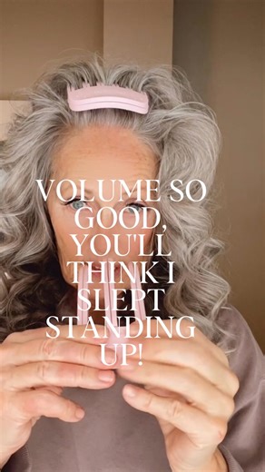 I’ve never been a fan of flat hair at the crown… So here are 3 easy ways I add volume to my roots —because flat is for pancakes, not hair. 🫣 💁🏼‍♀️ Tools I used: ✔️ Root lifter device (Amazon find!) ✔️ Velcro rollers (warning: they will try to stay forever) ✔️ Claw clip trick (quick & effortless) Pro tip: A little dry shampoo, root lifter, or texture spray before each method gives max volume! 💨✨ Which one are you trying first?! 👇 #hairvolumetips #flattofab #rootlift #hairhacks #over49beauty 