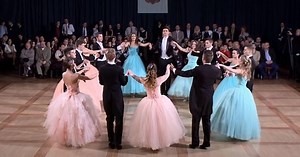 High School Prom Couples Leave Crowd Speechless With Enchanting Performance