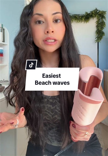 If your natural hair never cooperates… this tool makes beach waves so easy. #hairtok #beachwaves #tiktokshop #hairtool #easyhairstyles