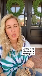 33K views · 757 reactions | Let’s upcycle wine corks! This is great for entertaining or a host gift! #upcycling #upcycle #rework #diy #thriftflip #homedecor #hacks #homehacks#upcycling #upcycle #diy #thriftflip #homedecor #upcycles #rework #upcycling #BOOMchallenge #usa | Sarah Teresinski | Facebook