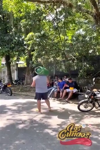 Best funny prank of 2024 🤣 | Amazing Things In The World