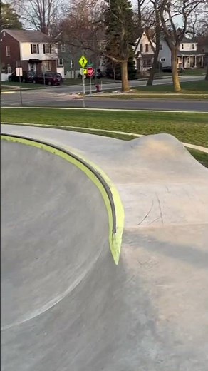Donald Red Geary Skatepark in Ferndale, Michigan — Park Walkthrough