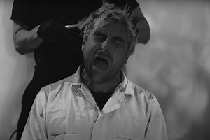 Circa Survive wipes their slate clean in the new music video for "Imposter Syndrome" - WXPN | Vinyl At Heart